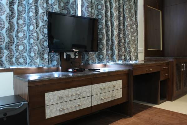 Hotel Opulence Pathānkot 外观 照片